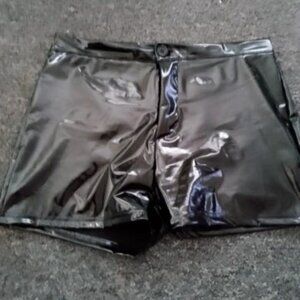 Sexy Slim Black Leather Short